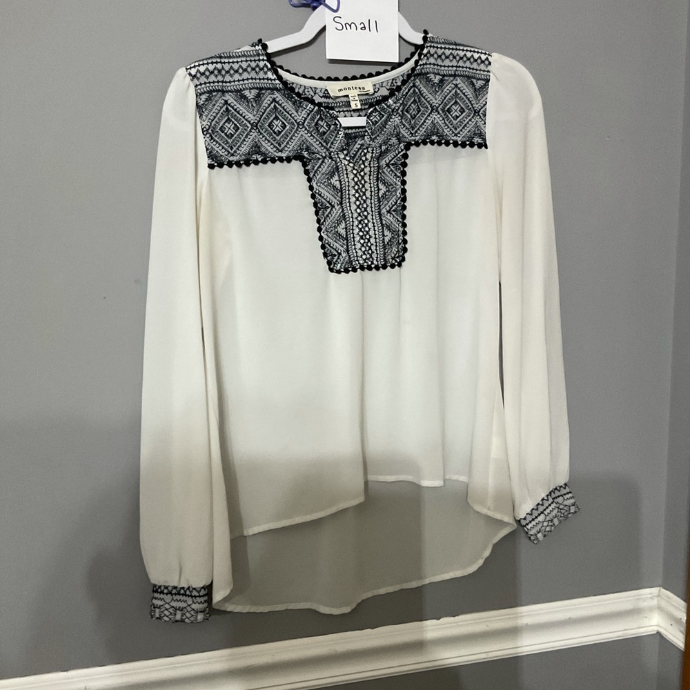 Women’s Blouse